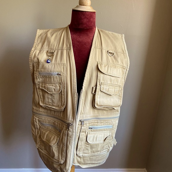 Men’s Utility Vest - Picture 1 of 6